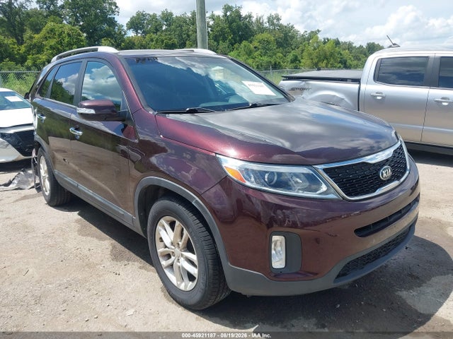 Продажа на аукционе авто 2015 Kia Sorento Lx, vin: 5XYKT4A67FG659819, номер лота: 45921187