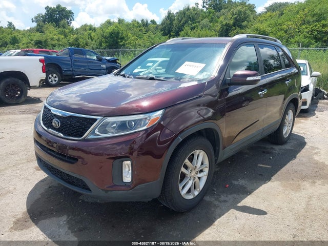 Продажа на аукционе авто 2015 Kia Sorento Lx, vin: 5XYKT4A67FG659819, номер лота: 45921187