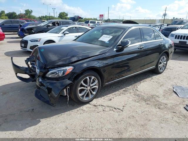 Aukcja sprzedaży 2015 Mercedes-benz C 300 4matic, vin: 55SWF4KB2FU073457, numer aukcji: 45921193