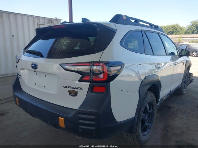 4S4BTGUD0R3115114 Subaru Outback Wilderness