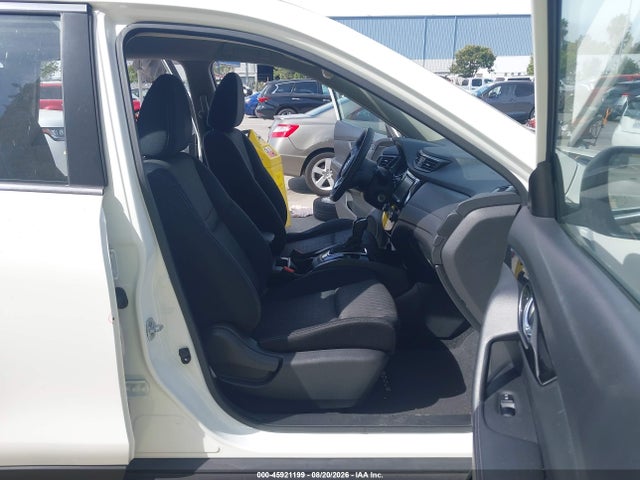 Nissan ROGUE S 2017 JN8AT2MT1HW134945 Image 5
