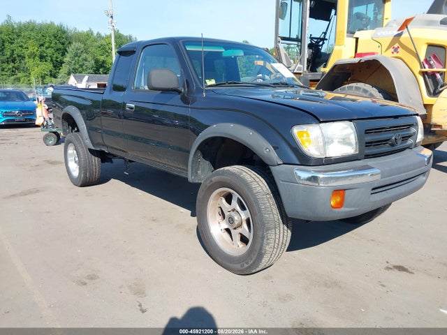 Продажа на аукционе авто 2000 Toyota Tacoma Base V6, vin: 4TAWN72N7YZ586860, номер лота: 45921200