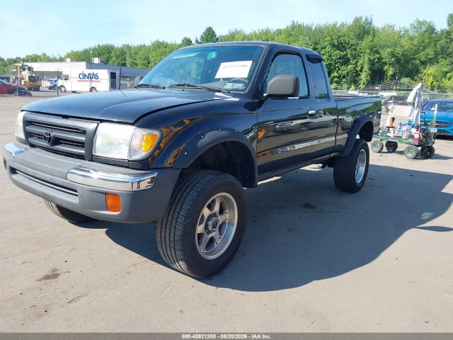Продажа на аукционе авто 2000 Toyota Tacoma Base V6, vin: 4TAWN72N7YZ586860, номер лота: 45921200