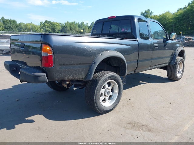 Продажа на аукционе авто 2000 Toyota Tacoma Base V6, vin: 4TAWN72N7YZ586860, номер лота: 45921200