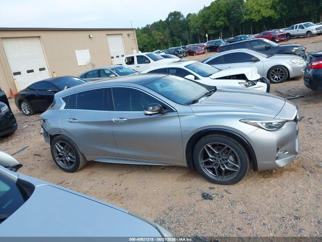 Продаж на аукціоні авто 2018 Infiniti Qx30 Sport, vin: SJKCH5CP0JA058131, номер лоту: 45921218