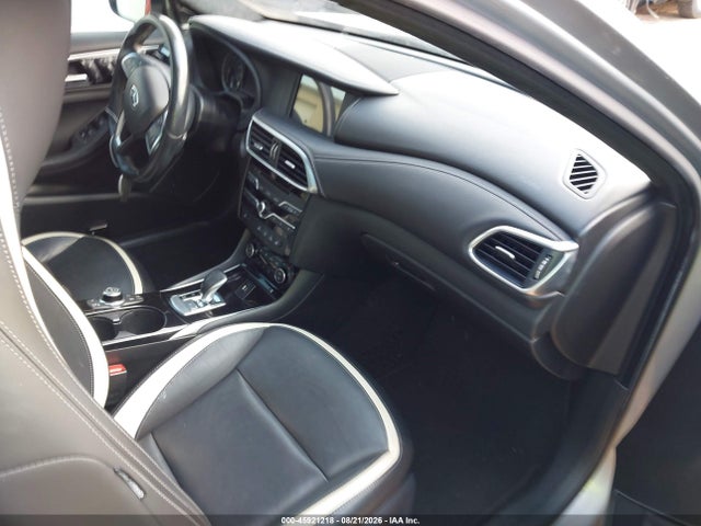 Продаж на аукціоні авто 2018 Infiniti Qx30 Sport, vin: SJKCH5CP0JA058131, номер лоту: 45921218