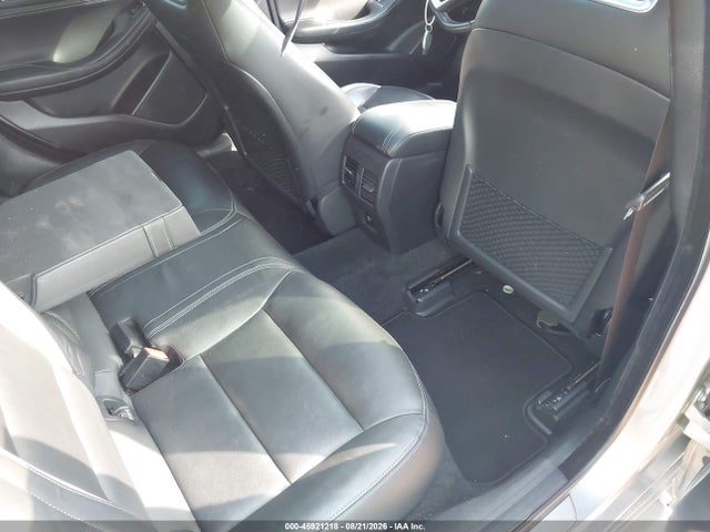 Продаж на аукціоні авто 2018 Infiniti Qx30 Sport, vin: SJKCH5CP0JA058131, номер лоту: 45921218