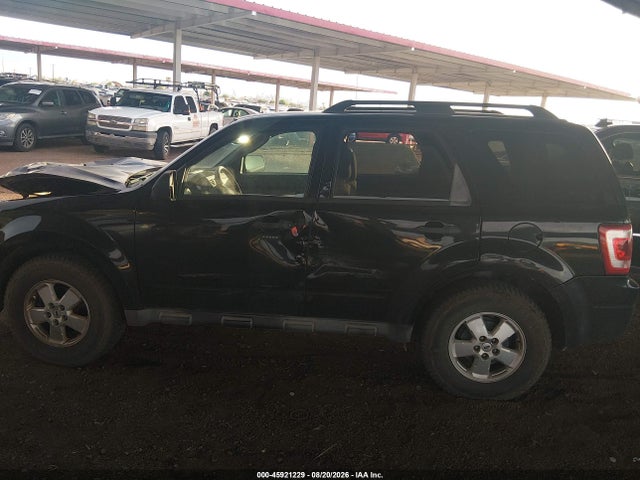 45921229 :رقم المزاد ، 1FMCU9DG8CKB39892 vin ، 2012 Ford Escape Xlt مزاد بيع