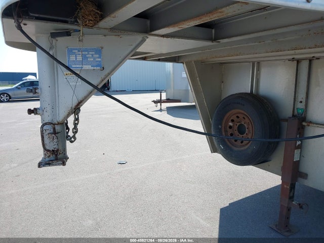 2001 Exxiss Aluminum Trailers Unknown მანქანა იყიდება აუქციონზე, vin: 4LAAH222512009561, აუქციონის ნომერი: 45921264