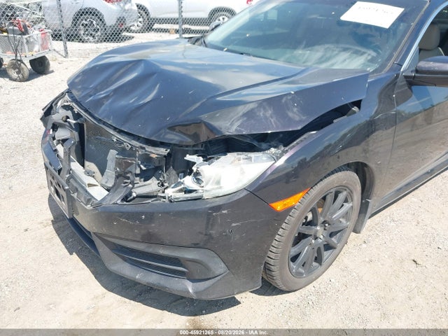 Honda Civic Lx 2017 19XFC2F51HE023449 Image 19