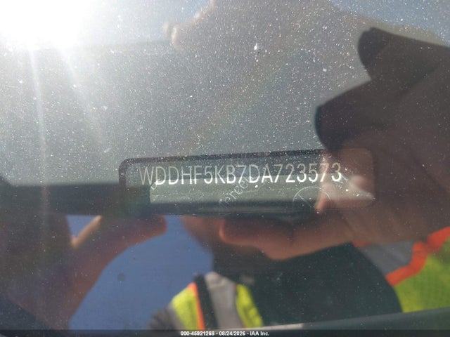 45921268 :رقم المزاد ، WDDHF5KB7DA723573 vin ، 2013 Mercedes-benz E 350 مزاد بيع