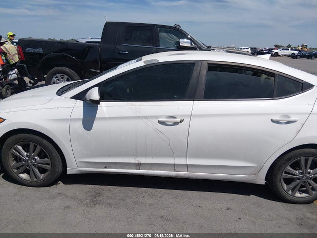 45921270 :رقم المزاد ، 5NPD84LF7HH040737 vin ، 2017 Hyundai Elantra Se مزاد بيع
