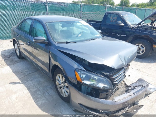 Продаж на аукціоні авто 2014 Volkswagen Passat 1.8t Wolfsburg Edition, vin: 1VWAT7A35EC086535, номер лоту: 45921271