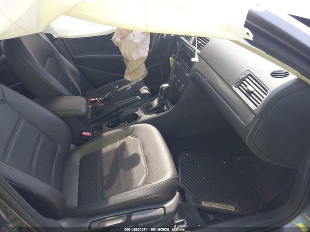 Продаж на аукціоні авто 2014 Volkswagen Passat 1.8t Wolfsburg Edition, vin: 1VWAT7A35EC086535, номер лоту: 45921271