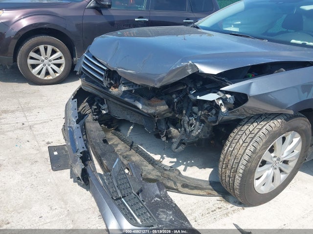 Продаж на аукціоні авто 2014 Volkswagen Passat 1.8t Wolfsburg Edition, vin: 1VWAT7A35EC086535, номер лоту: 45921271