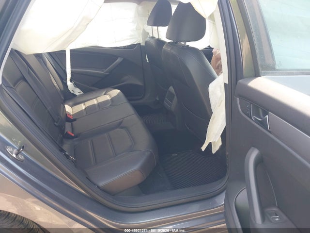 Продаж на аукціоні авто 2014 Volkswagen Passat 1.8t Wolfsburg Edition, vin: 1VWAT7A35EC086535, номер лоту: 45921271