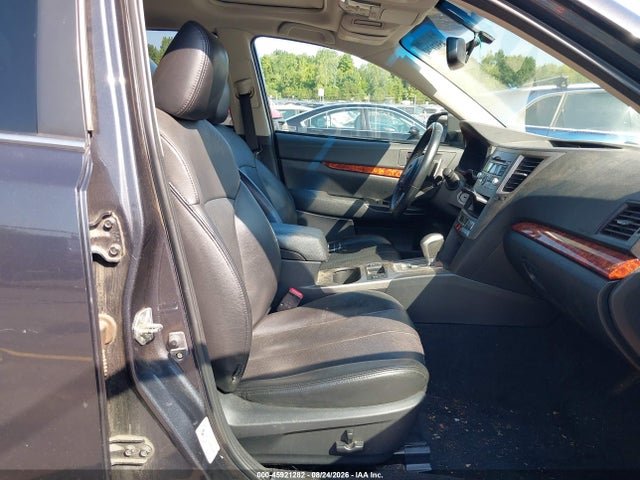 45921282 :رقم المزاد ، 4S4BRBKC9B3373956 vin ، 2011 Subaru Outback 2.5i Limited مزاد بيع