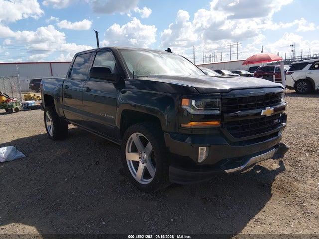 45921292 :رقم المزاد ، 3GCUKREC4JG116317 vin ، 2018 Chevrolet Silverado 1500 2lt مزاد بيع