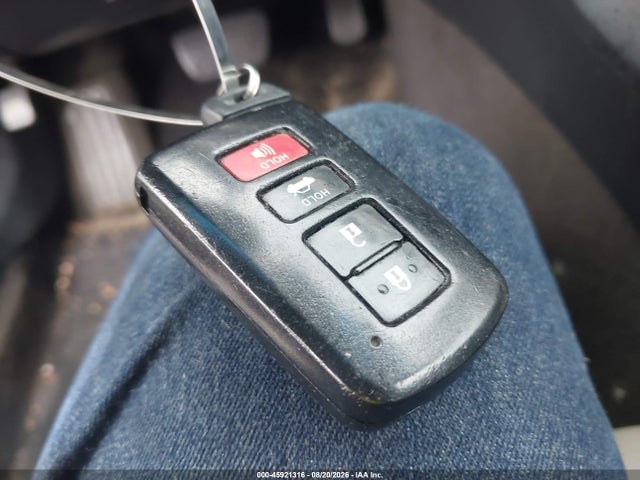45921316 :رقم المزاد ، 4T1BK1EB4EU080692 vin ، 2014 Toyota Avalon Limited مزاد بيع