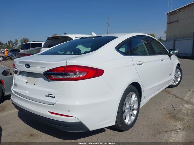 Ford Fusion Hybrid Se 2019 3FA6P0LU5KR274193 Image 4