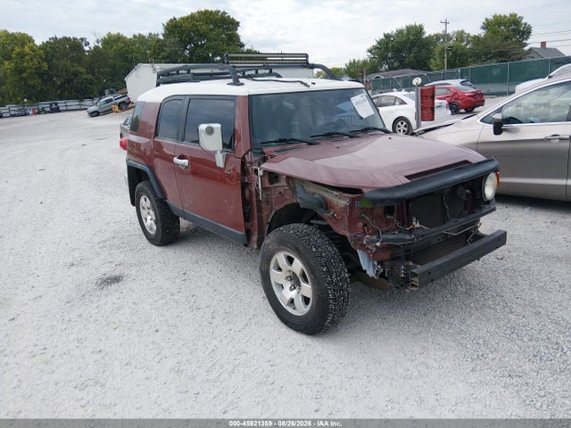 2010 Toyota Fj Cruiser მანქანა იყიდება აუქციონზე, vin: JTEBU4BF6AK081061, აუქციონის ნომერი: 45921359