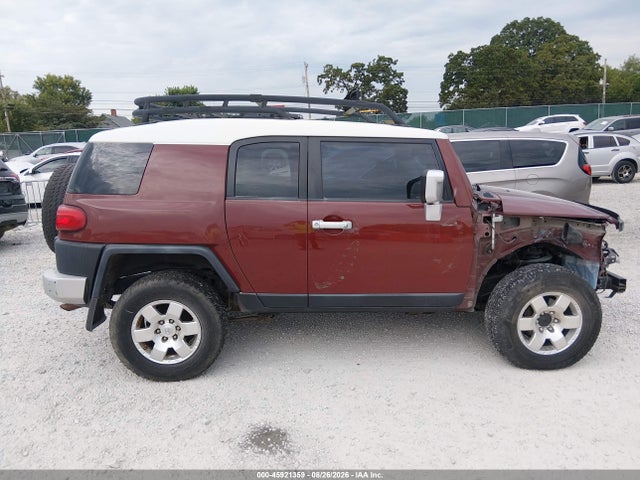 2010 Toyota Fj Cruiser მანქანა იყიდება აუქციონზე, vin: JTEBU4BF6AK081061, აუქციონის ნომერი: 45921359