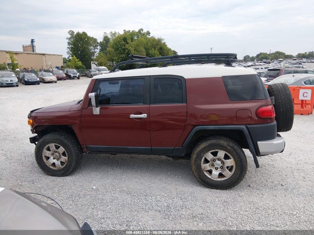 2010 Toyota Fj Cruiser მანქანა იყიდება აუქციონზე, vin: JTEBU4BF6AK081061, აუქციონის ნომერი: 45921359