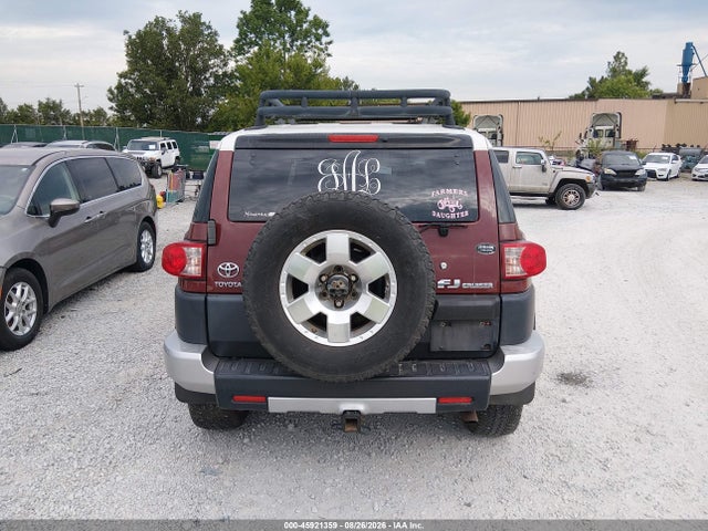 2010 Toyota Fj Cruiser მანქანა იყიდება აუქციონზე, vin: JTEBU4BF6AK081061, აუქციონის ნომერი: 45921359