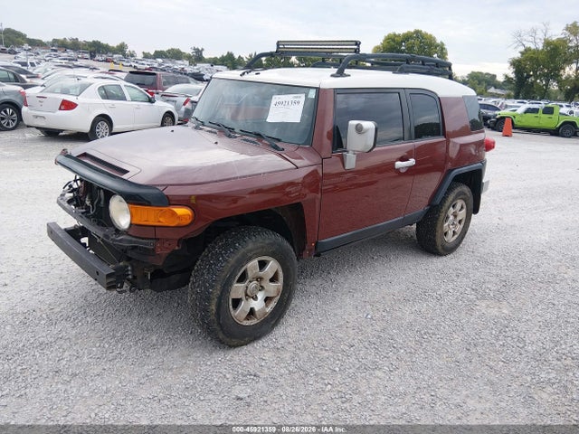 2010 Toyota Fj Cruiser მანქანა იყიდება აუქციონზე, vin: JTEBU4BF6AK081061, აუქციონის ნომერი: 45921359