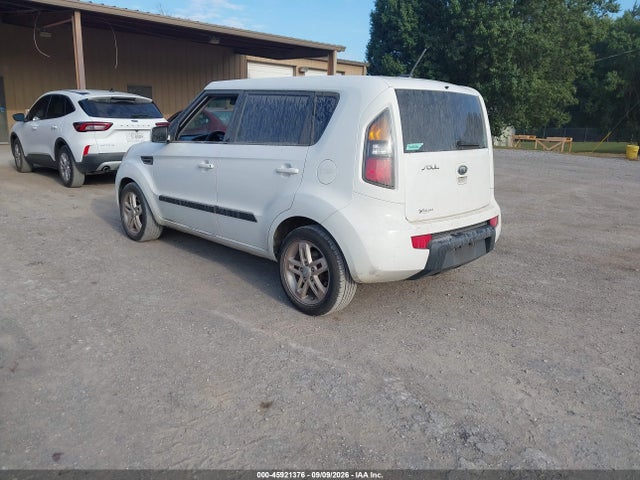 2011 Kia Soul + მანქანა იყიდება აუქციონზე, vin: KNDJT2A25B7327205, აუქციონის ნომერი: 45921376