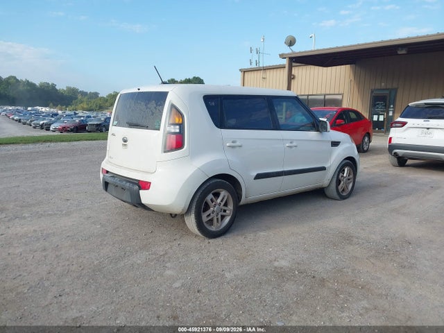 2011 Kia Soul + მანქანა იყიდება აუქციონზე, vin: KNDJT2A25B7327205, აუქციონის ნომერი: 45921376