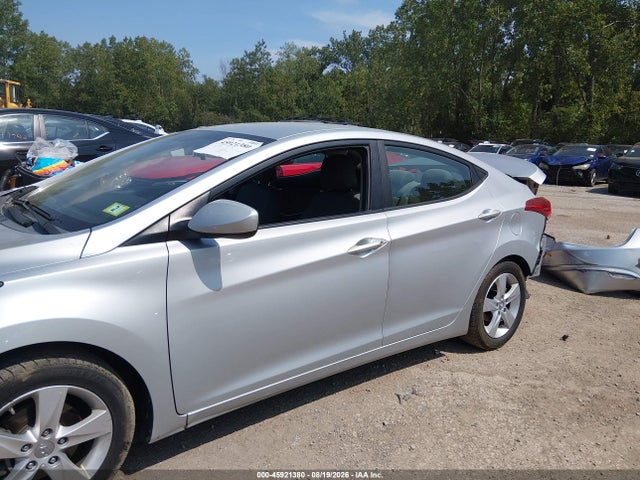 Продаж на аукціоні авто 2013 Hyundai Elantra Gls, vin: 5NPDH4AEXDH356587, номер лоту: 45921380