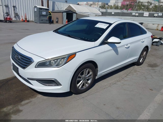 Hyundai SONATA SE 2016 5NPE24AF0GH316764 Image 2