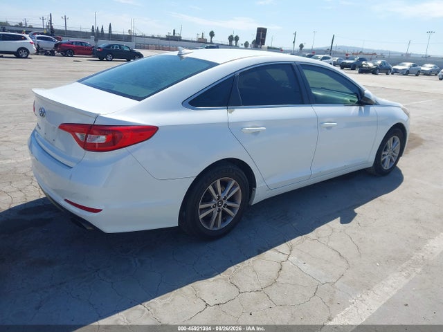 Hyundai SONATA SE 2016 5NPE24AF0GH316764 Image 4
