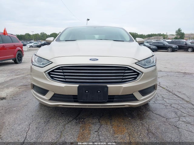 2018 Ford Fusion Hybrid S მანქანა იყიდება აუქციონზე, vin: 3FA6P0UU5JR271548, აუქციონის ნომერი: 45921385