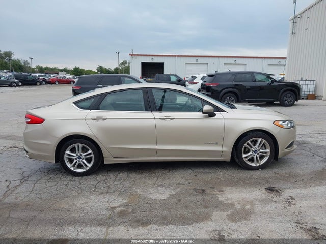 2018 Ford Fusion Hybrid S მანქანა იყიდება აუქციონზე, vin: 3FA6P0UU5JR271548, აუქციონის ნომერი: 45921385