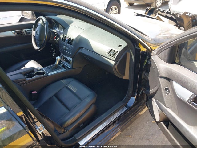 45921404 :رقم المزاد ، WDDGF54X69R068318 vin ، 2009 Mercedes-benz C 300 Luxury/sport مزاد بيع