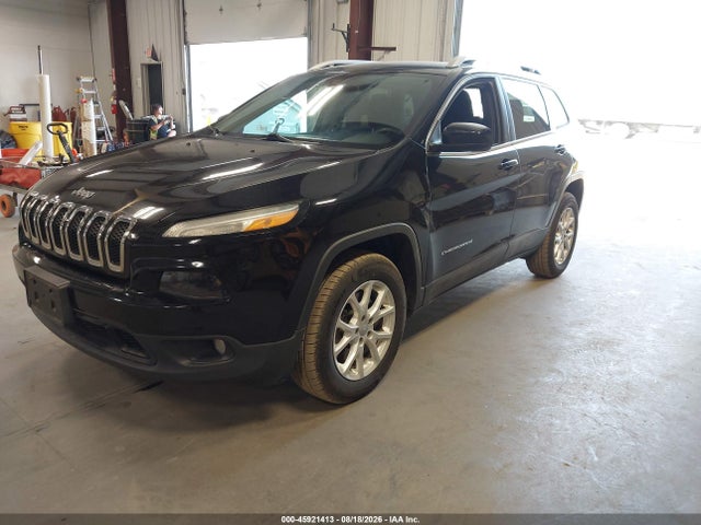 Jeep Cherokee Latitude 4x4 2018 1C4PJMCB6JD528507 Image 2
