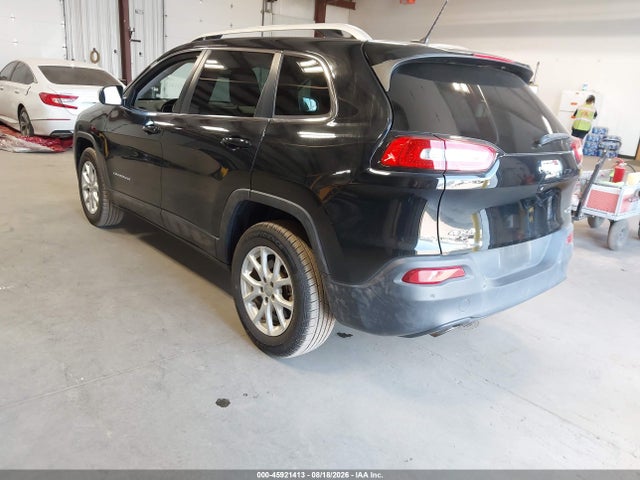 Jeep Cherokee Latitude 4x4 2018 1C4PJMCB6JD528507 Image 3