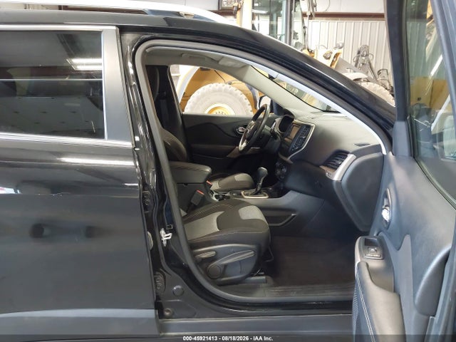 Jeep Cherokee Latitude 4x4 2018 1C4PJMCB6JD528507 Image 5