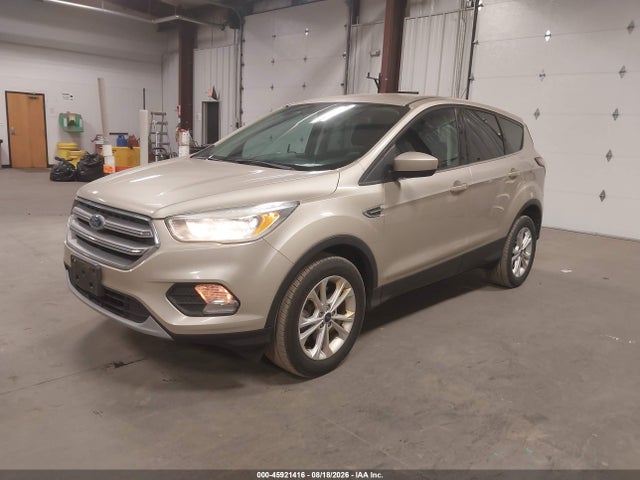 Ford ESCAPE SE 2017 1FMCU9GD6HUA30196 Image 2