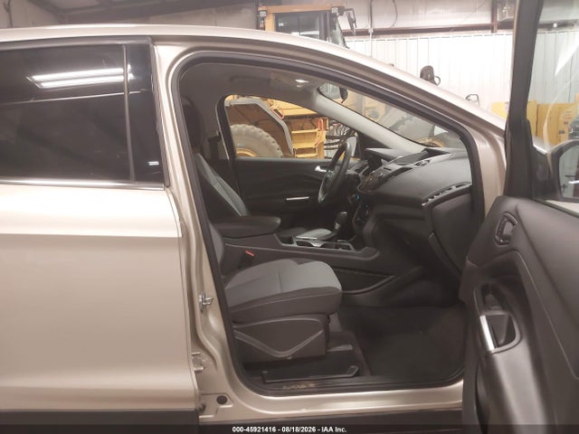 Ford ESCAPE SE 2017 1FMCU9GD6HUA30196 Image 5