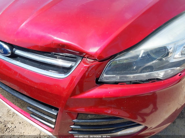 45921422 :رقم المزاد ، 1FMCU0J98FUB60977 vin ، 2015 Ford Escape Titanium مزاد بيع