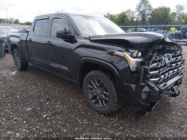 45921433 :رقم المزاد ، 5TFNA5EC5NX008144 vin ، 2022 Toyota Tundra Platinum مزاد بيع