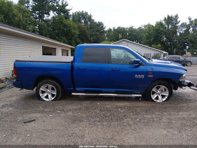 45921440 :رقم المزاد ، 1C6RR7MT8GS152107 vin ، 2016 Ram 1500 Sport مزاد بيع