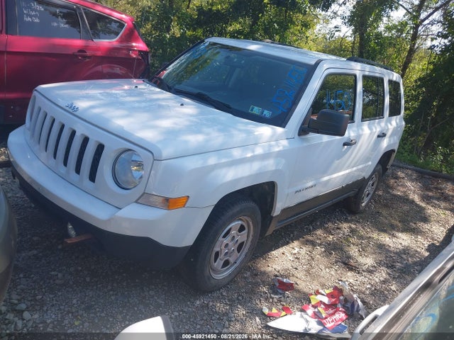 45921450 :رقم المزاد ، 1C4NJPBB0GD721173 vin ، 2016 Jeep Patriot Sport مزاد بيع