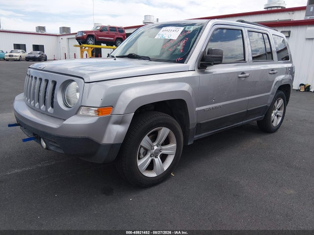 1C4NJPBB2GD527485 Jeep Patriot Sport