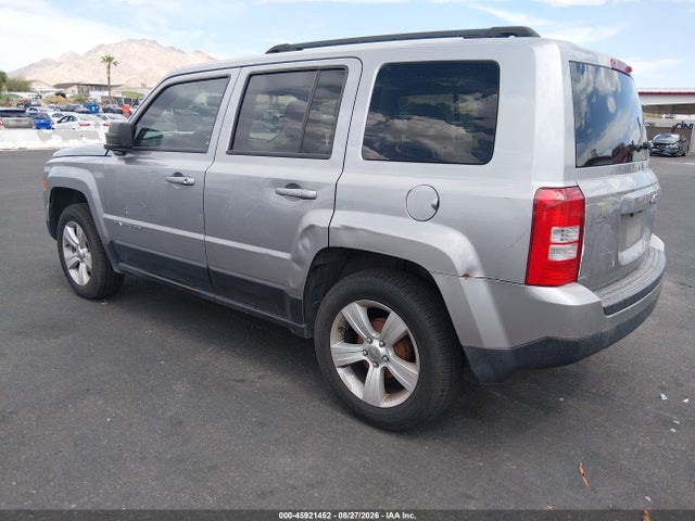 1C4NJPBB2GD527485 Jeep Patriot Sport