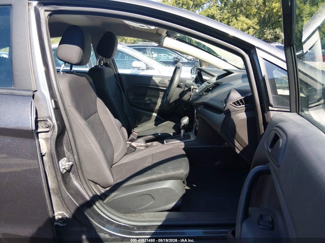 45921480 :رقم المزاد ، 3FADP4EJ1JM136468 vin ، 2018 Ford Fiesta Se مزاد بيع