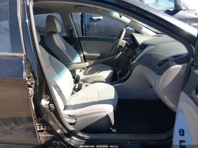 2016 Hyundai Accent Se მანქანა იყიდება აუქციონზე, vin: KMHCT5AE9GU243378, აუქციონის ნომერი: 45921484